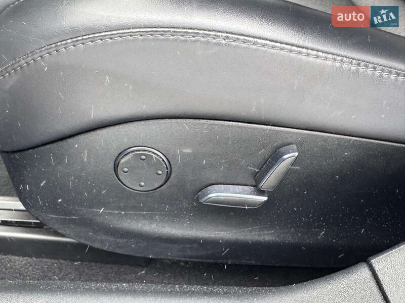 Ліфтбек Tesla Model S 2018 в Луцьку