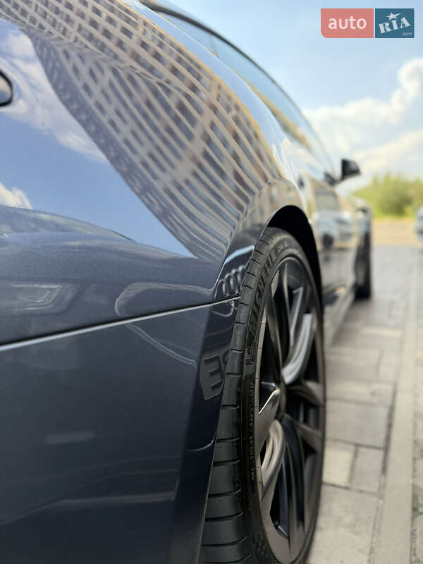 Лифтбек Tesla Model S 2023 в Киеве фото 12 Лифтбек Tesla Model S 2023 в Киеве