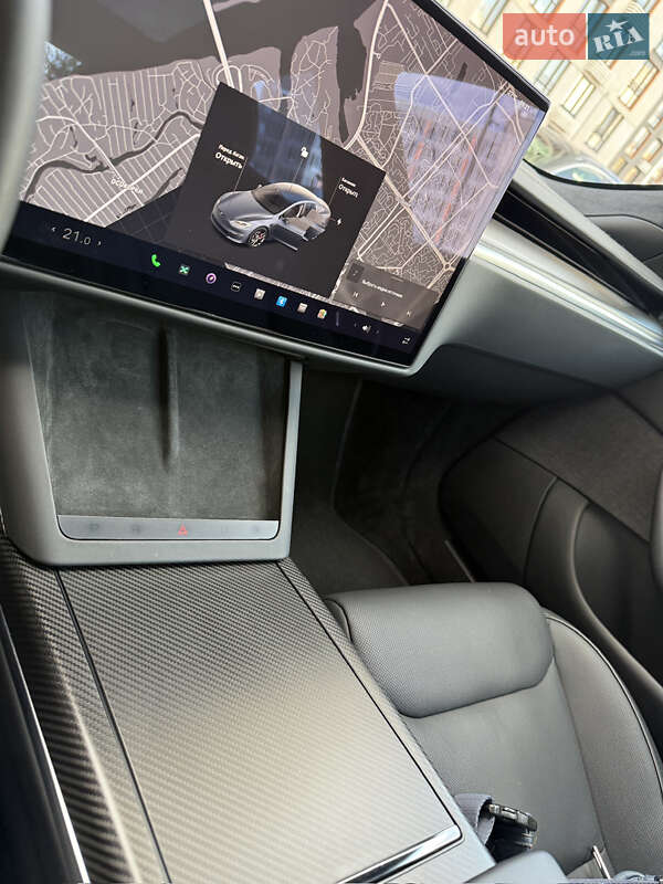 Лифтбек Tesla Model S 2023 в Киеве фото 16 Лифтбек Tesla Model S 2023 в Киеве
