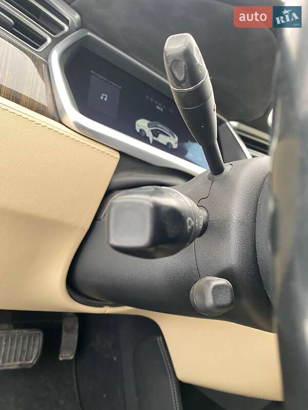 Ліфтбек Tesla Model S 2013 в Івано-Франківську фото 24 Ліфтбек Tesla Model S 2013 в Івано-Франківську