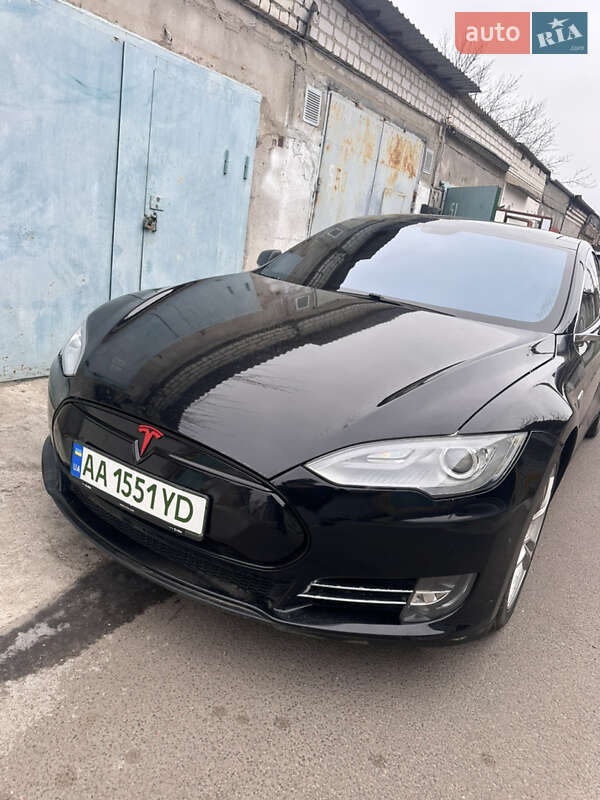 Ліфтбек Tesla Model S 2013 в Миколаєві фото 5 Ліфтбек Tesla Model S 2013 в Миколаєві