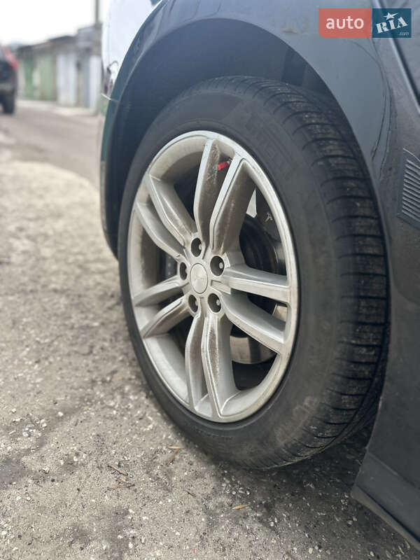 Ліфтбек Tesla Model S 2013 в Миколаєві фото 19 Ліфтбек Tesla Model S 2013 в Миколаєві