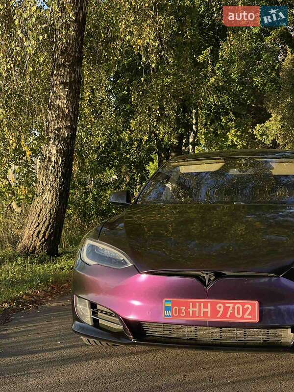 Лифтбек Tesla Model S 2016 в Луцке фото 25 Лифтбек Tesla Model S 2016 в Луцке