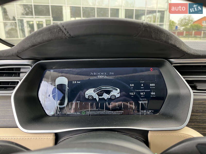 Ліфтбек Tesla Model S 2015 в Дніпрі фото 2 Ліфтбек Tesla Model S 2015 в Дніпрі