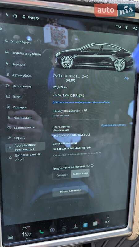 Ліфтбек Tesla Model S 2014 в Києві