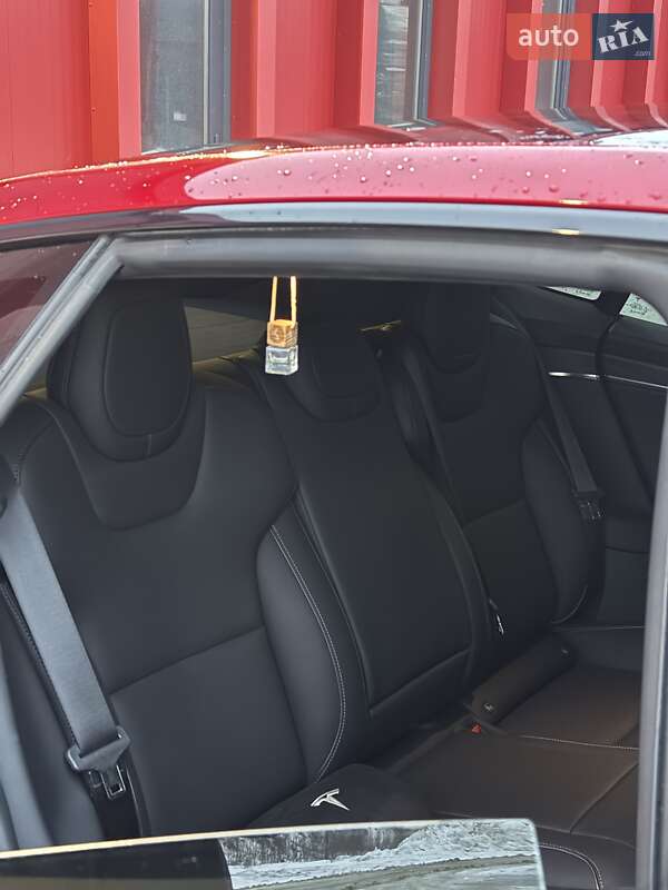 Ліфтбек Tesla Model S 2021 в Львові фото 86 Ліфтбек Tesla Model S 2021 в Львові