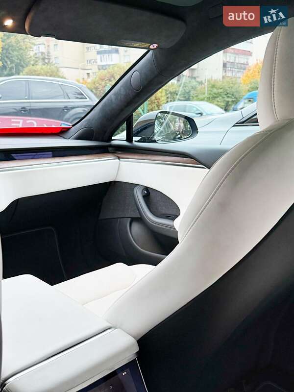 Ліфтбек Tesla Model S 2021 в Ужгороді фото 15 Ліфтбек Tesla Model S 2021 в Ужгороді