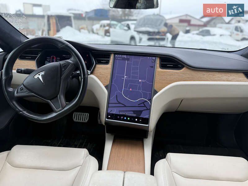 Лифтбек Tesla Model S 2020 в Ровно фото 11 Лифтбек Tesla Model S 2020 в Ровно