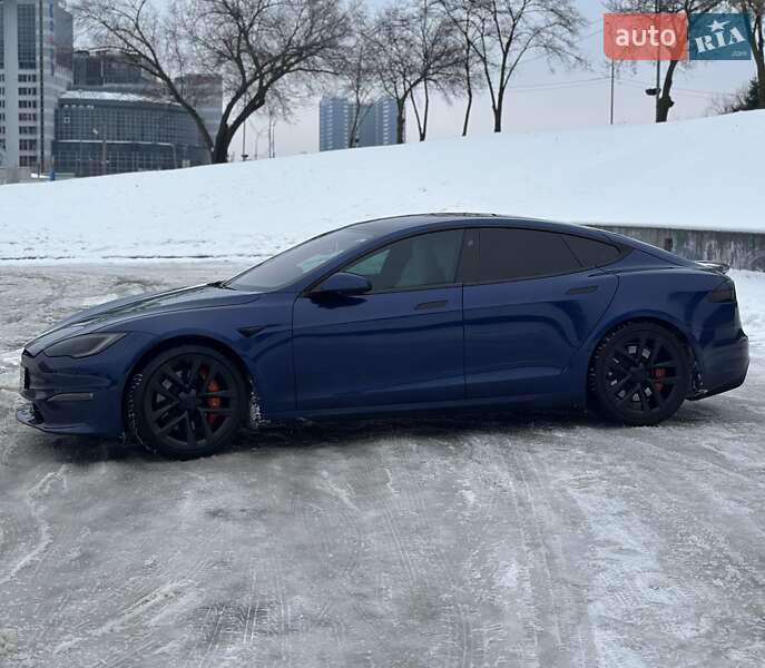 Лифтбек Tesla Model S 2022 в Киеве