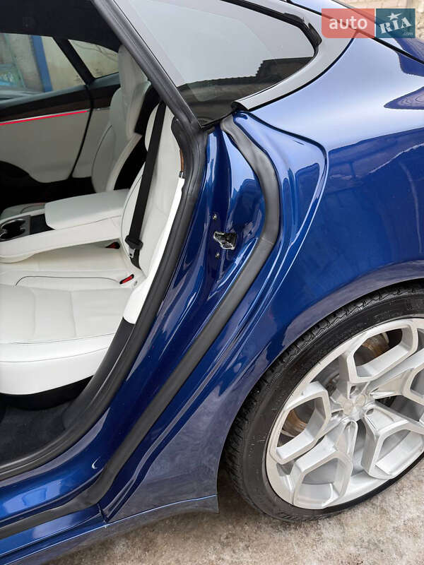 Ліфтбек Tesla Model S 2021 в Подільську фото 35 Ліфтбек Tesla Model S 2021 в Подільську