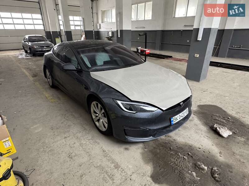 Лифтбек Tesla Model S 2022 в Ровно фото 16 Лифтбек Tesla Model S 2022 в Ровно