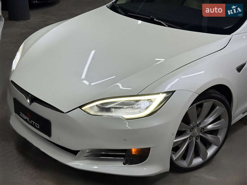Лифтбек Tesla Model S 2016 в Одессе фото 8 Лифтбек Tesla Model S 2016 в Одессе