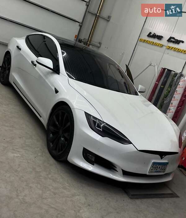 Лифтбек Tesla Model S 2018 в Днепре фото 2 Лифтбек Tesla Model S 2018 в Днепре