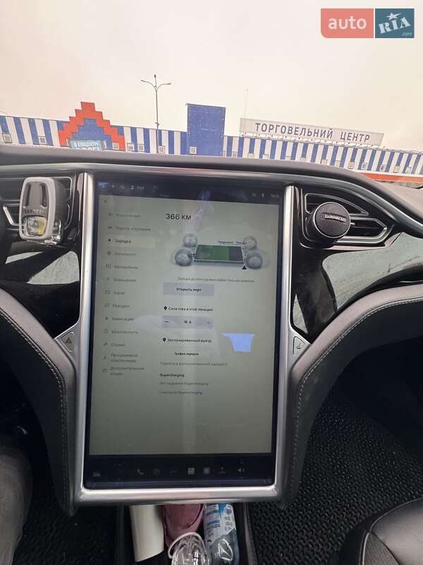 Ліфтбек Tesla Model S 2015 в Луцьку