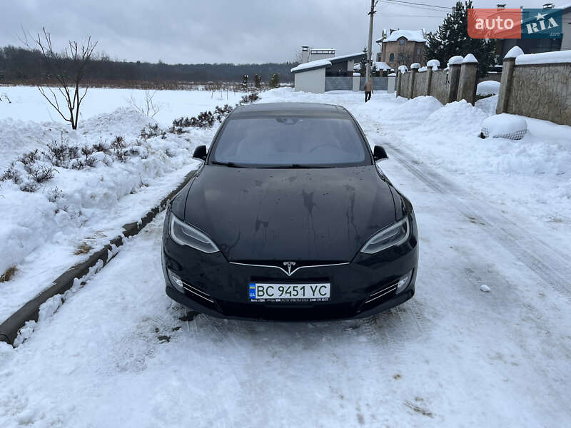 Лифтбек Tesla Model S 2016 в Львове фото 2 Лифтбек Tesla Model S 2016 в Львове