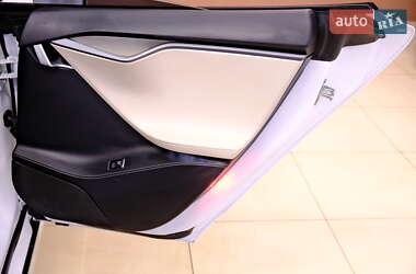 Ліфтбек Tesla Model S 2020 в Одесі