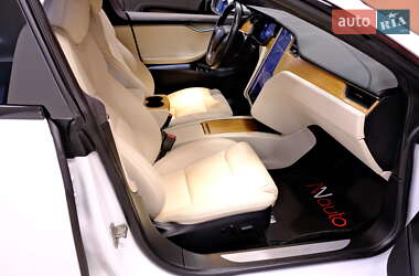 Ліфтбек Tesla Model S 2020 в Одесі