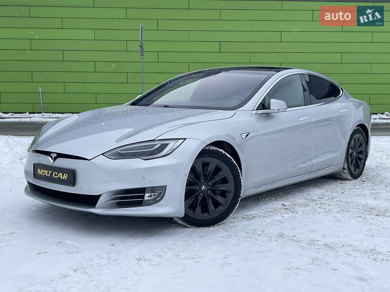2018 Tesla Model-S, VIN 5YJSA7E27JF244031:plate — фото 1 (autoria)