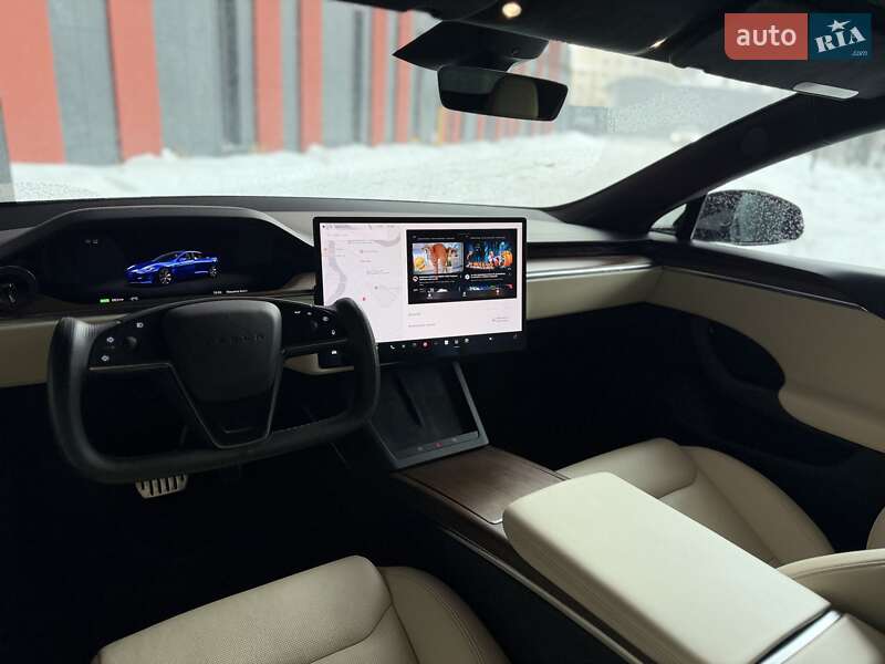 Лифтбек Tesla Model S 2022 в Виннице