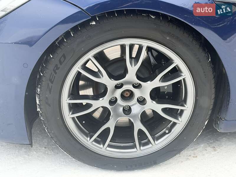 Лифтбек Tesla Model S 2021 в Одессе