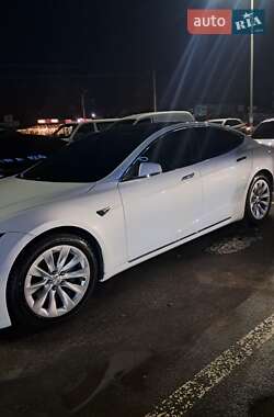 Ліфтбек Tesla Model S 2019 в Одесі