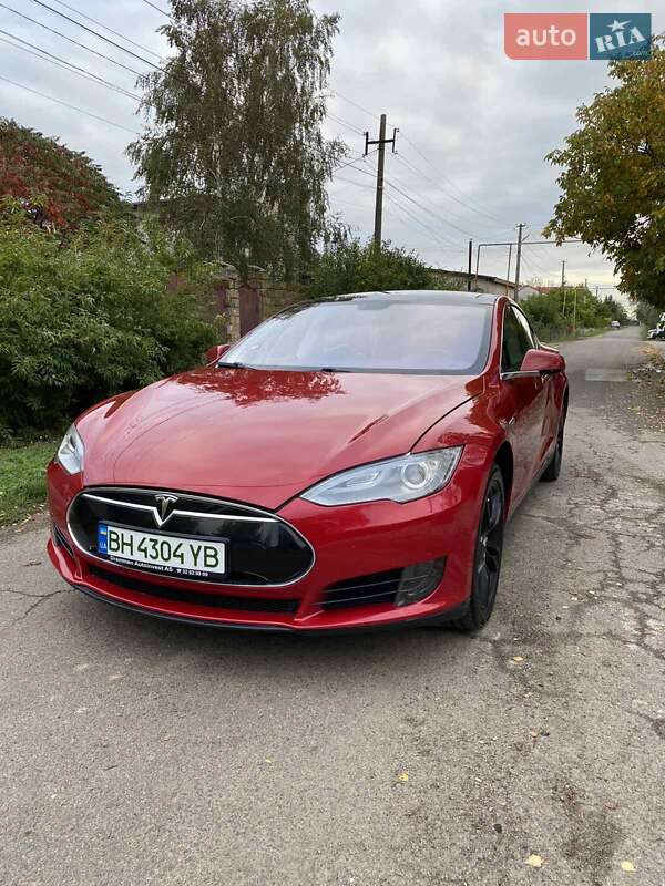 Лифтбек Tesla Model S 2013 в Одессе