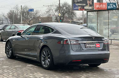 Лифтбек Tesla Model S 2016 в Одессе