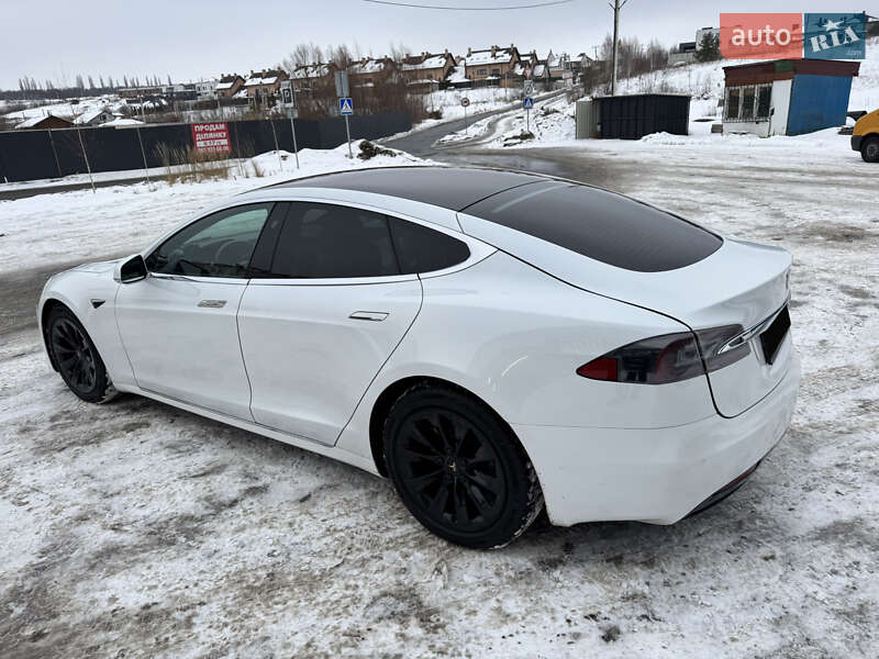 Ліфтбек Tesla Model S 2020 в Хмельницькому