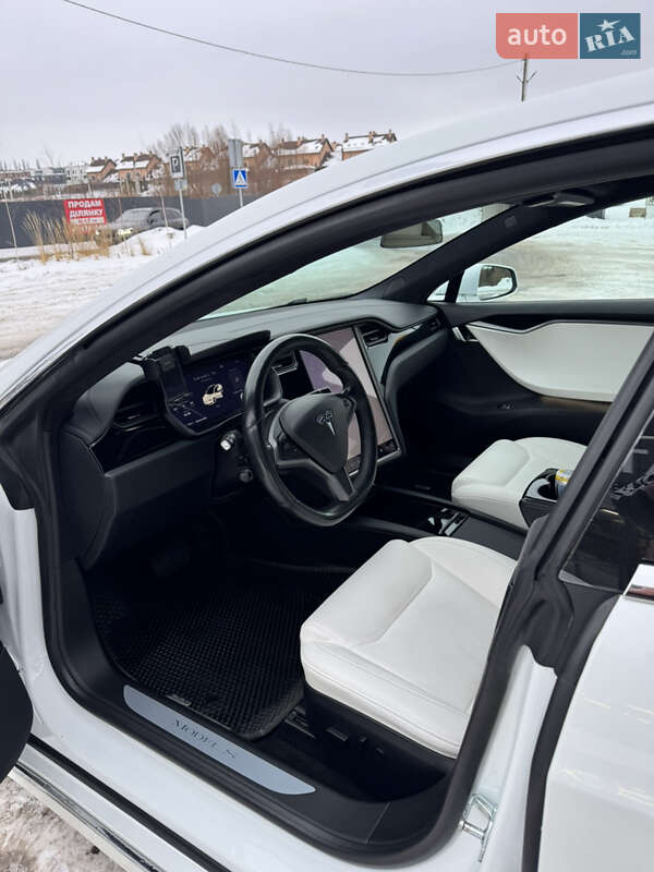 Ліфтбек Tesla Model S 2020 в Хмельницькому