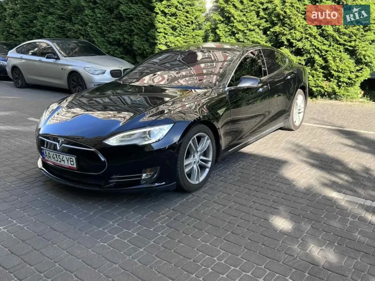 2015 Tesla Model S - мініатюра 16