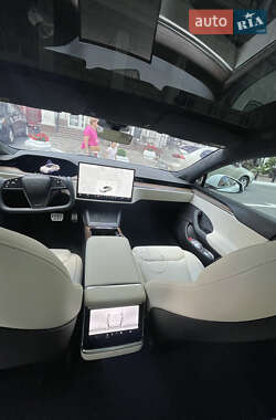 Лифтбек Tesla Model S 2021 в Киеве