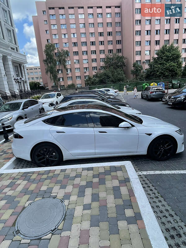 Ліфтбек Tesla Model S 2021 в Києві фото 13 Ліфтбек Tesla Model S 2021 в Києві