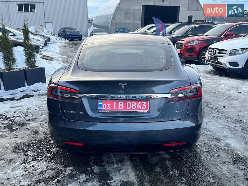 Лифтбек Tesla Model S 2017 в Луцке фото 6 Лифтбек Tesla Model S 2017 в Луцке