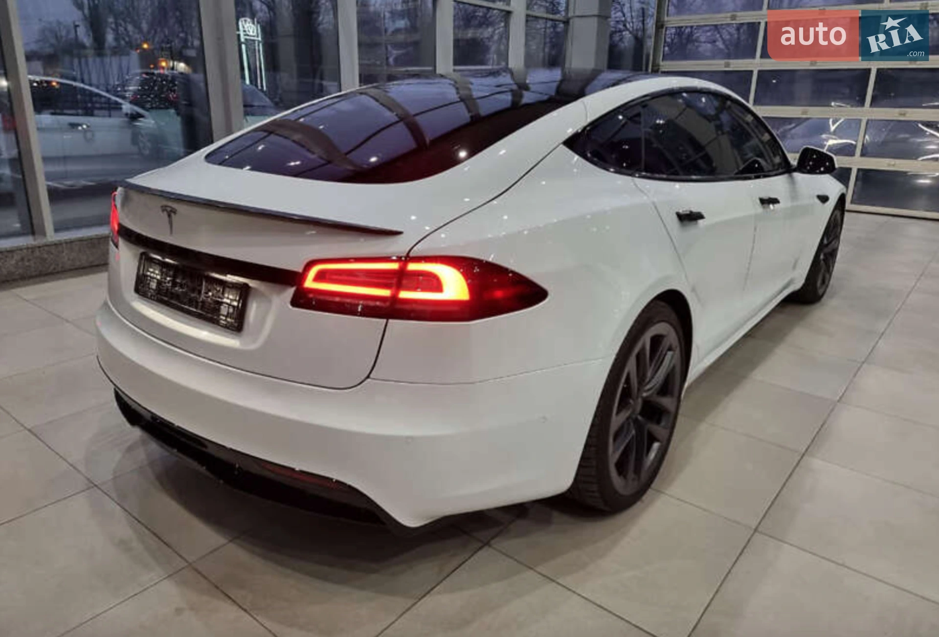 2021 Tesla Model S - мініатюра 5