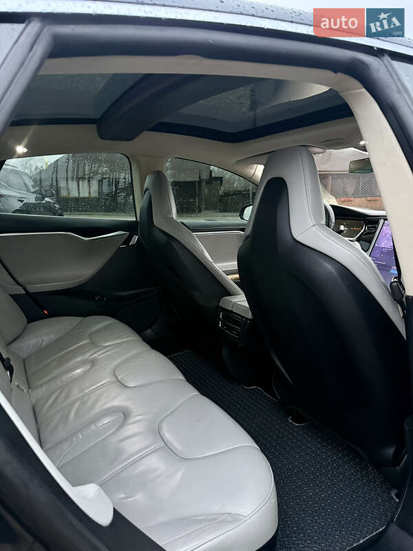 Лифтбек Tesla Model S 2013 в Коломые фото 19 Лифтбек Tesla Model S 2013 в Коломые