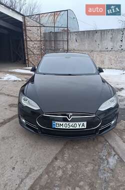 Лифтбек Tesla Model S 2014 в Ромнах