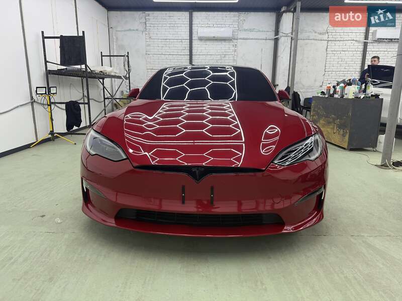 Ліфтбек Tesla Model S 2021 в Львові
