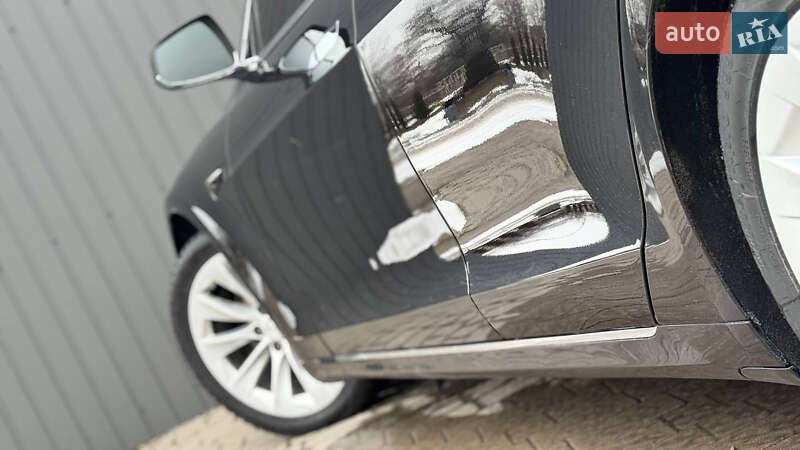 Лифтбек Tesla Model S 2017 в Трускавце фото 57 Лифтбек Tesla Model S 2017 в Трускавце