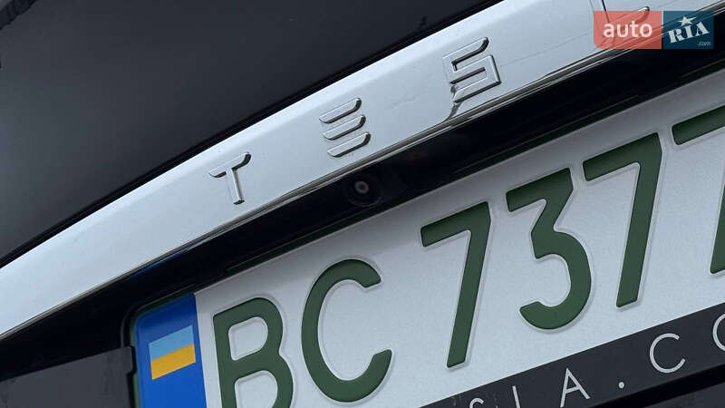 Лифтбек Tesla Model S 2017 в Трускавце фото 61 Лифтбек Tesla Model S 2017 в Трускавце