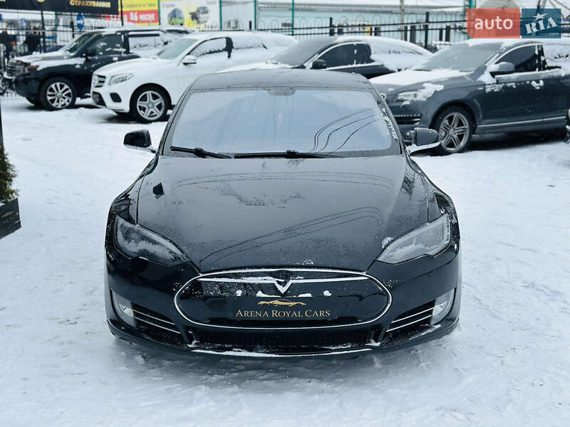 Ліфтбек Tesla Model S 2014 в Харкові