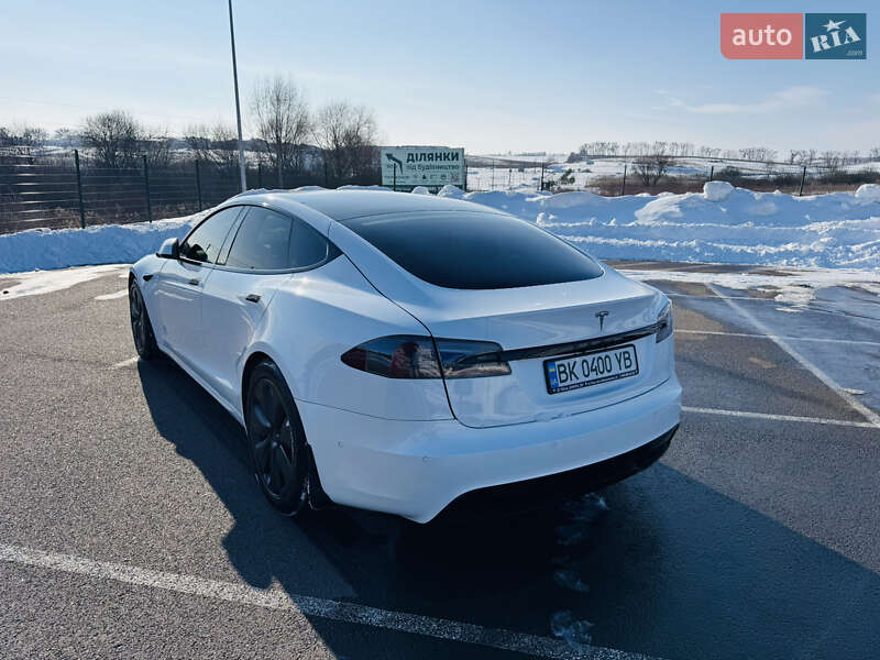 Лифтбек Tesla Model S 2021 в Ровно