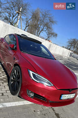 Ліфтбек Tesla Model S 2018 в Одесі