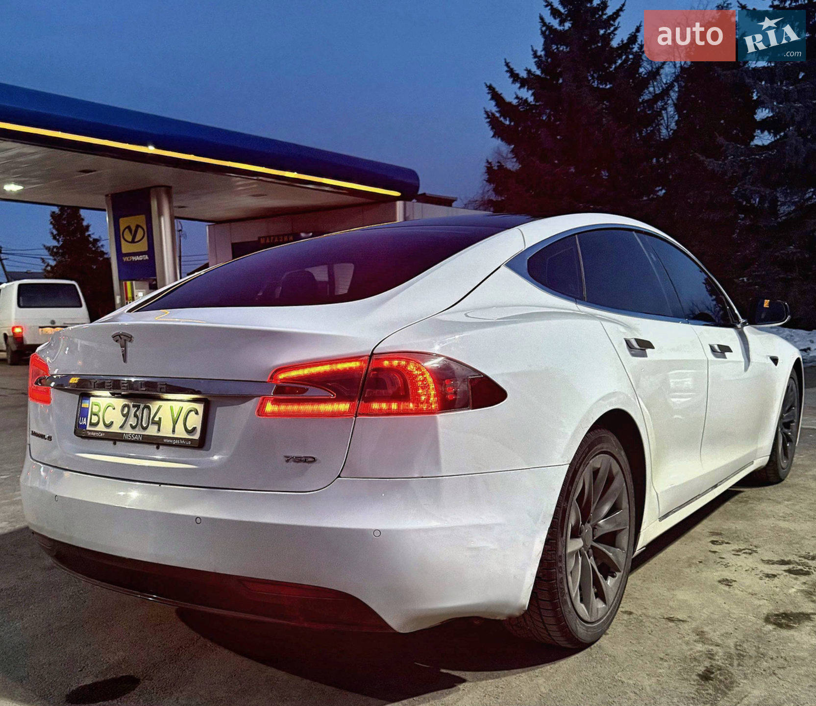 2016 Tesla Model S - мініатюра 4