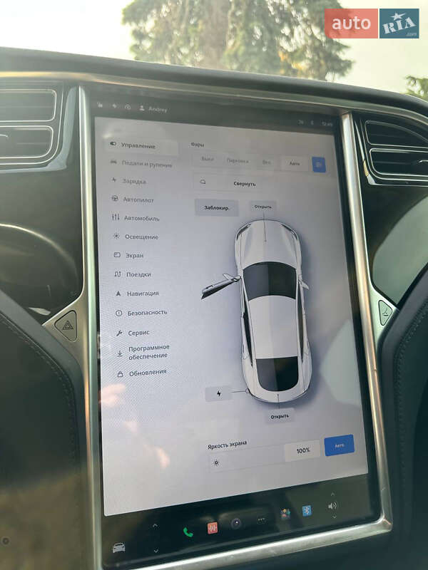 Лифтбек Tesla Model S 2016 в Одессе