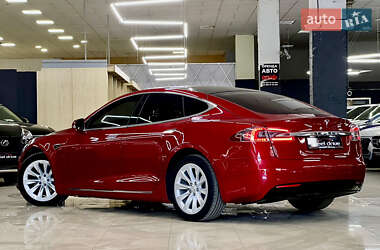Лифтбек Tesla Model S 2019 в Николаеве