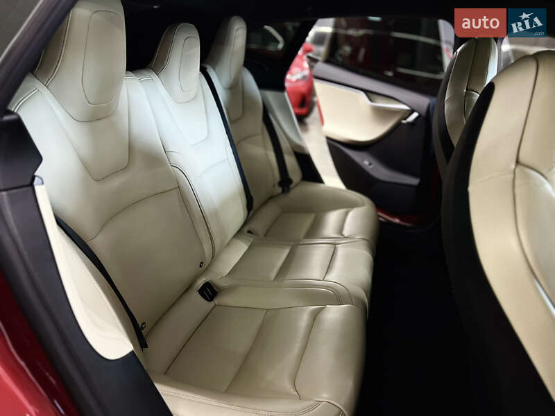 Лифтбек Tesla Model S 2019 в Николаеве фото 20 Лифтбек Tesla Model S 2019 в Николаеве