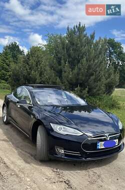 Лифтбек Tesla Model S 2014 в Одессе