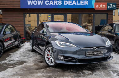 Лифтбек Tesla Model S 2020 в Киеве