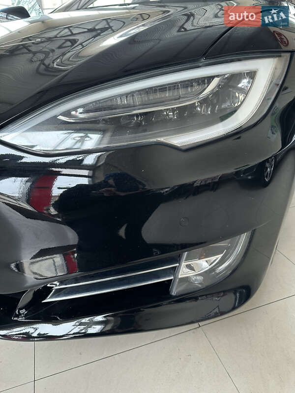 Лифтбек Tesla Model S 2018 в Одессе фото 14 Лифтбек Tesla Model S 2018 в Одессе