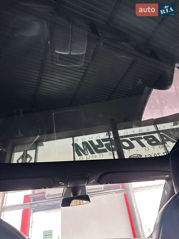 Лифтбек Tesla Model S 2018 в Одессе фото 24 Лифтбек Tesla Model S 2018 в Одессе